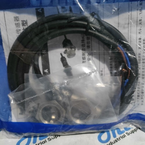 PR18-5DN Autonics Proximity Sensor