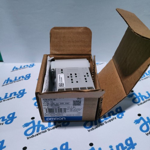 E5CSL-QTC Omron Temperature Controller