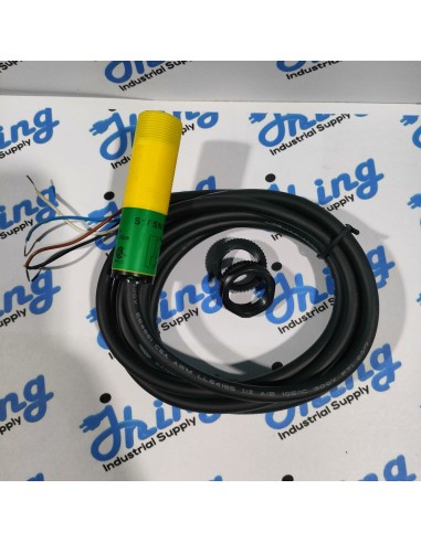 S18SN6D Banner Photoelectric Sensor