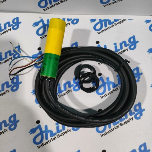 S18SN6D Banner Photoelectric Sensor