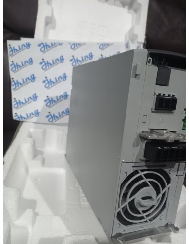 131B4215 Danfoss VLT HVAC Drive 4.0...