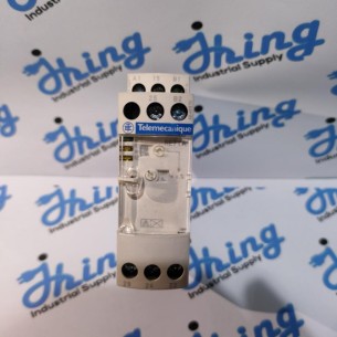 RE7YA12BU Telemecanique...