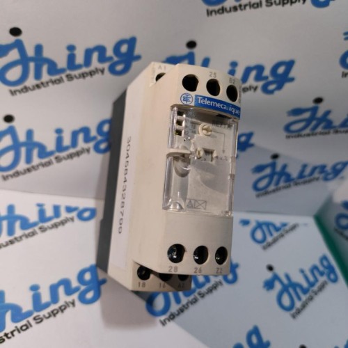 RE7YA12BU Telemecanique Time Relay